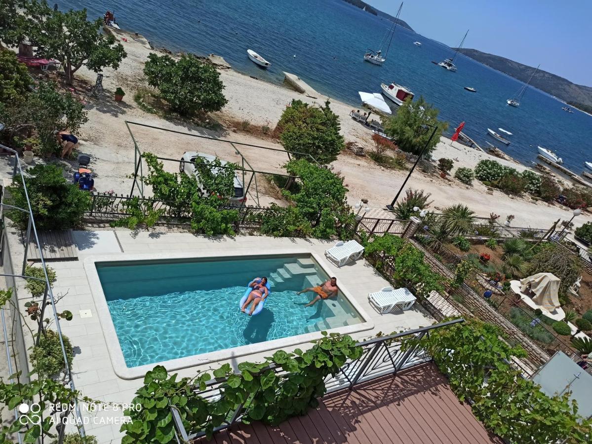 Apartments Gina Trogir Exterior foto