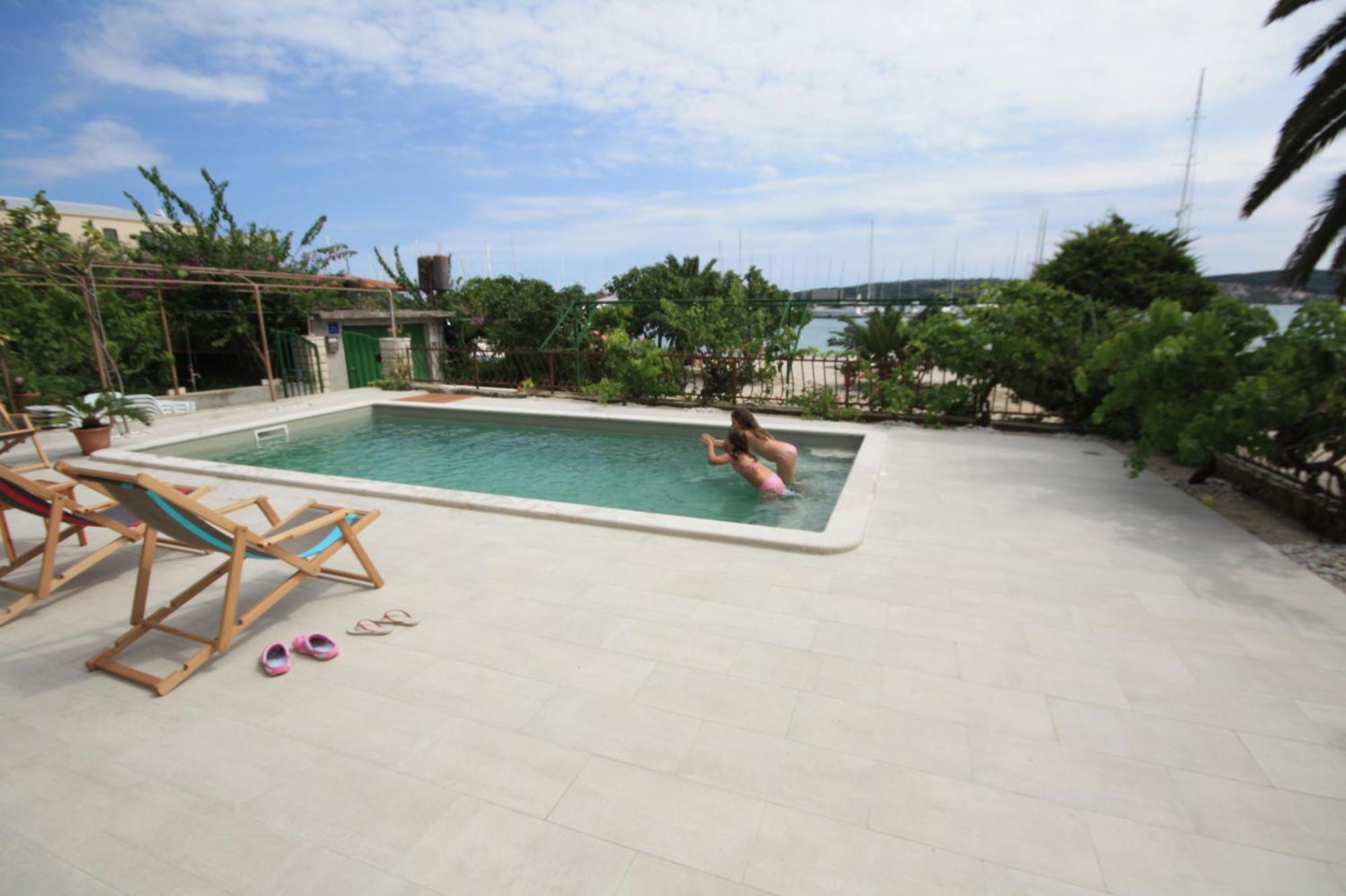 Apartments Gina Trogir Exterior foto
