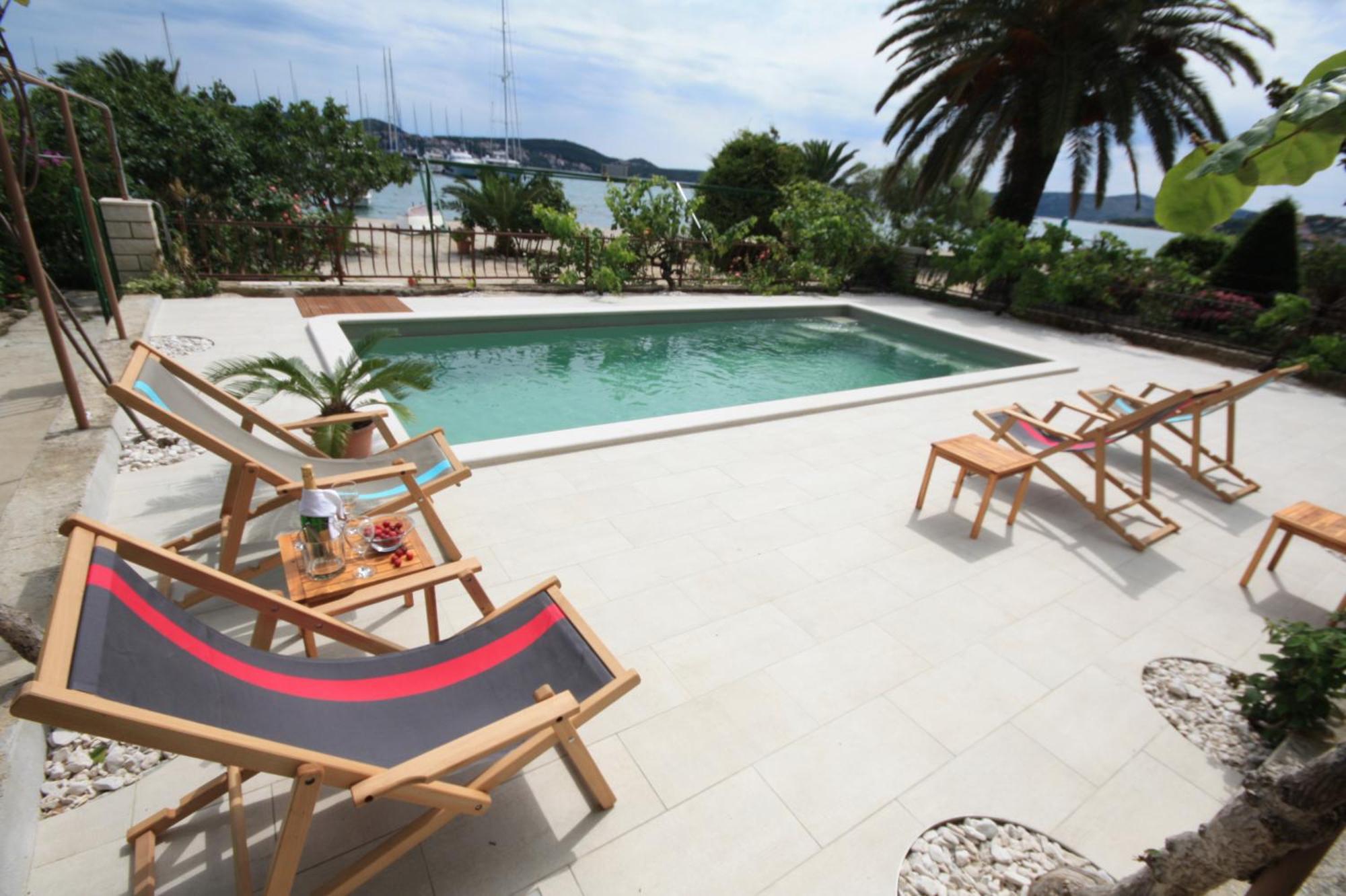Apartments Gina Trogir Exterior foto