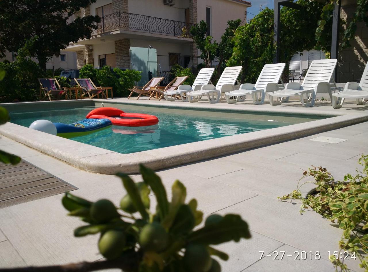 Apartments Gina Trogir Exterior foto